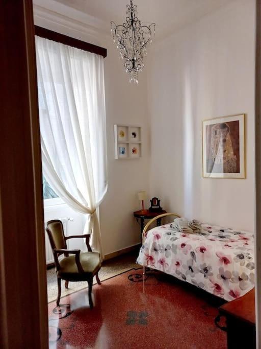 Casa Raggio Apartment Genoa Ngoại thất bức ảnh