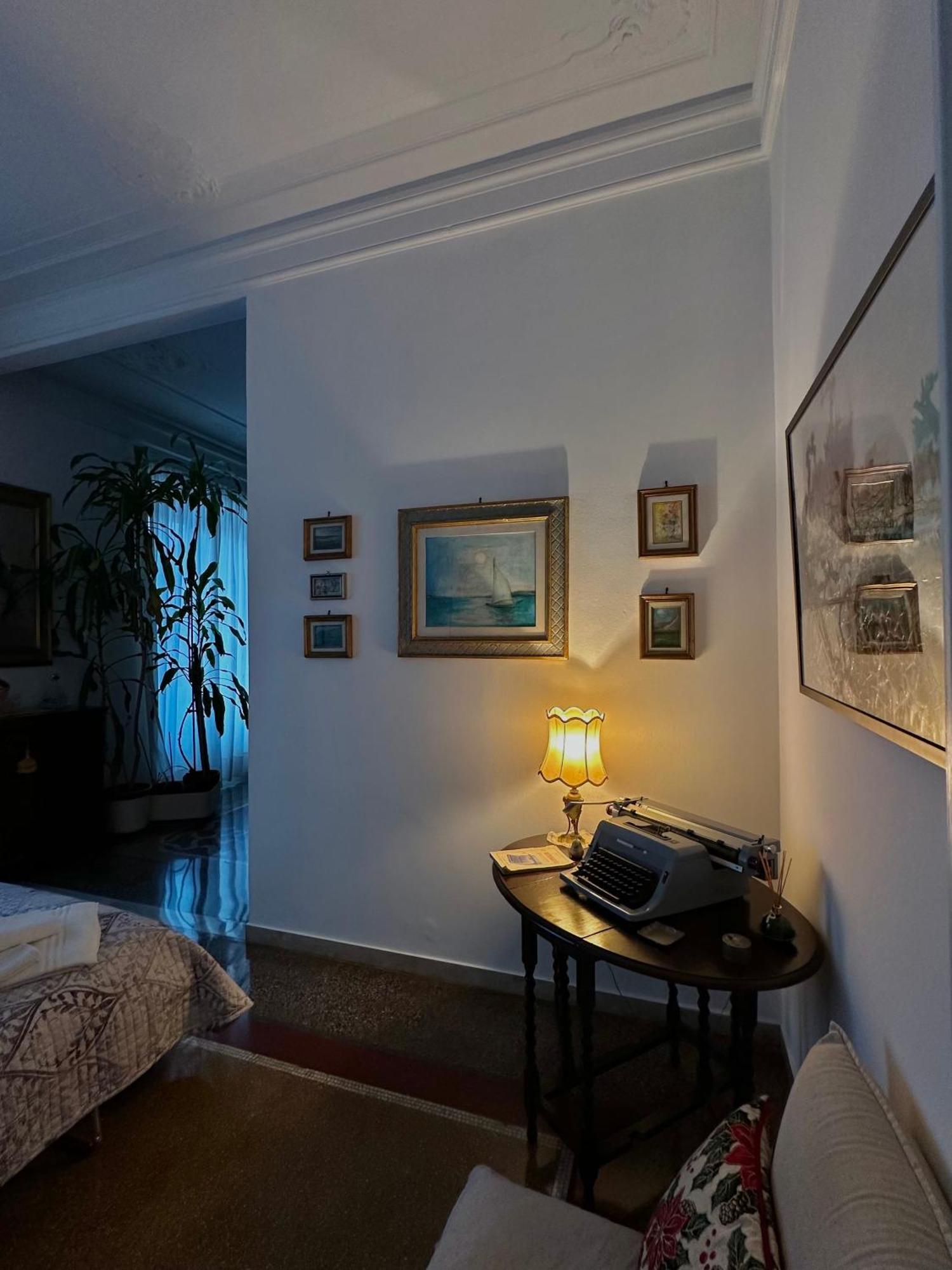 Casa Raggio Apartment Genoa Ngoại thất bức ảnh