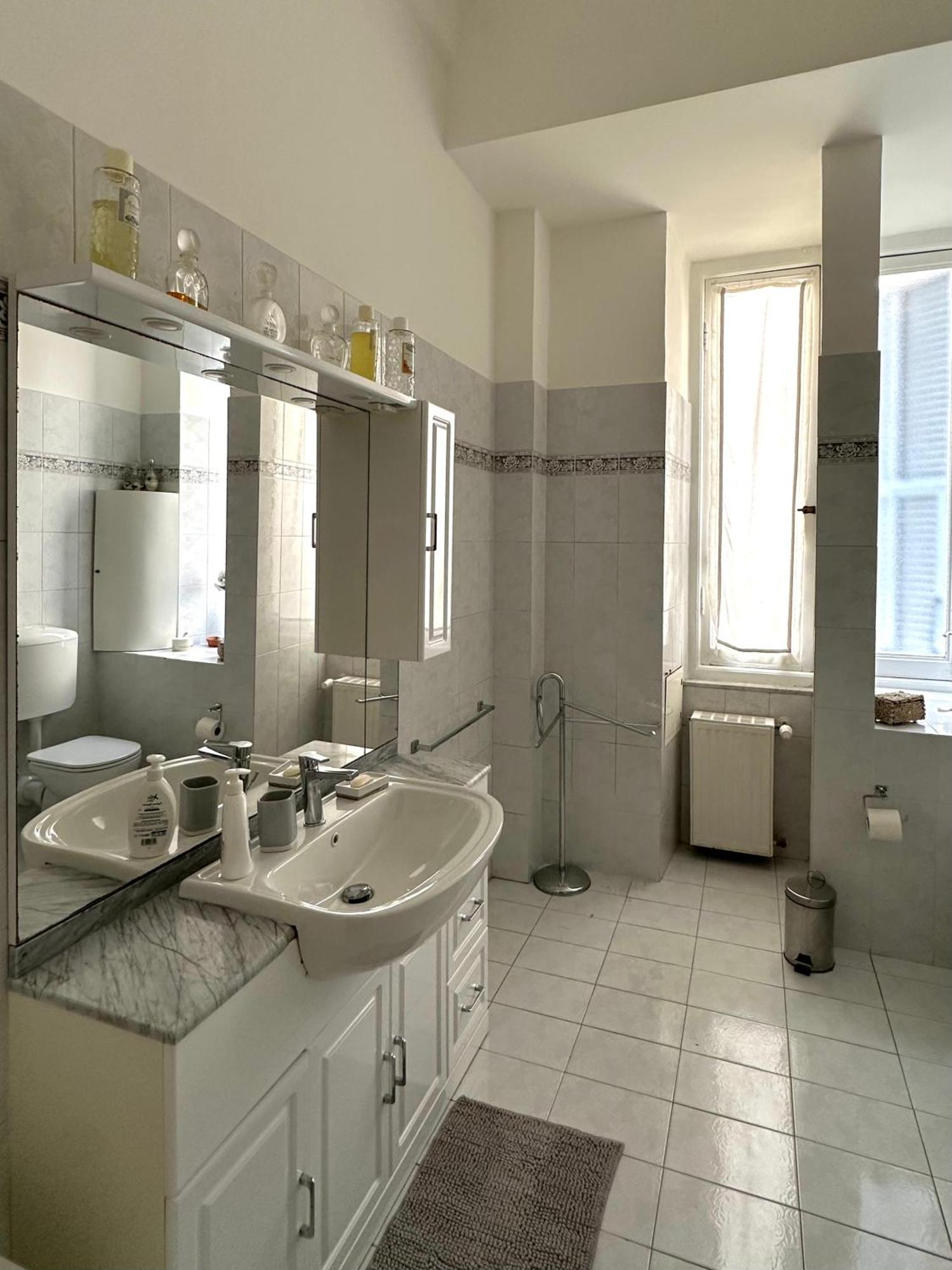 Casa Raggio Apartment Genoa Ngoại thất bức ảnh